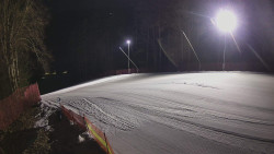 Prostřední část sjezdovky a snowpark