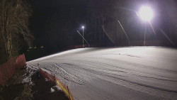 Prostřední část sjezdovky a snowpark