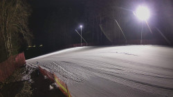 Prostřední část sjezdovky a snowpark