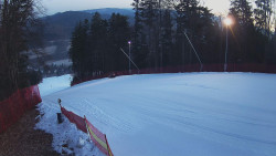 Prostřední část sjezdovky a snowpark