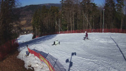 Prostřední část sjezdovky a snowpark