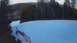 Prostřední část sjezdovky a snowpark