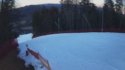 Prostřední část sjezdovky a snowpark