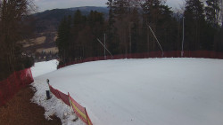 Prostřední část sjezdovky a snowpark