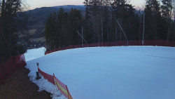 Prostřední část sjezdovky a snowpark