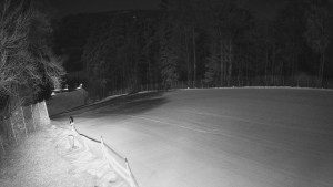 Skiareál Karolinka - Prostřední část sjezdovky a snowpark - 3.3.2026 v 01:45 Skiareál Karolinka - Prostřední část sjezdovky a snowpark - 3.3.2026 v 01:45