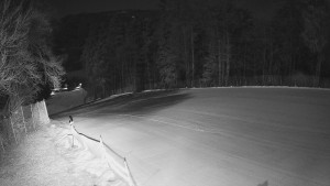 Skiareál Karolinka - Prostřední část sjezdovky a snowpark - 3.3.2026 v 02:05 Skiareál Karolinka - Prostřední část sjezdovky a snowpark - 3.3.2026 v 02:05