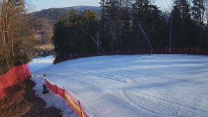 Skiareál Karolinka - Prostřední část sjezdovky a snowpark - 3.3.2026 v 08:05 Skiareál Karolinka - Prostřední část sjezdovky a snowpark - 3.3.2026 v 08:05