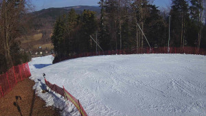 Skiareál Karolinka - Prostřední část sjezdovky a snowpark - 3.3.2026 v 10:32 Skiareál Karolinka - Prostřední část sjezdovky a snowpark - 3.3.2026 v 10:32