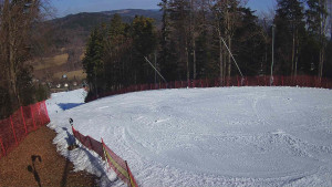 Skiareál Karolinka - Prostřední část sjezdovky a snowpark - 3.3.2026 v 10:40 Skiareál Karolinka - Prostřední část sjezdovky a snowpark - 3.3.2026 v 10:40