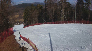 Skiareál Karolinka - Prostřední část sjezdovky a snowpark - 3.3.2026 v 11:35 Skiareál Karolinka - Prostřední část sjezdovky a snowpark - 3.3.2026 v 11:35