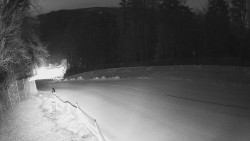 Prostřední část sjezdovky a snowpark