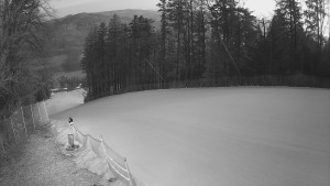 Skiareál Karolinka - Prostřední část sjezdovky a snowpark - 4.3.2026 v 05:45 Skiareál Karolinka - Prostřední část sjezdovky a snowpark - 4.3.2026 v 05:45