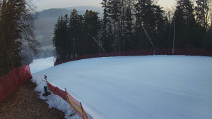 Skiareál Karolinka - Prostřední část sjezdovky a snowpark - 4.3.2026 v 07:10 Skiareál Karolinka - Prostřední část sjezdovky a snowpark - 4.3.2026 v 07:10