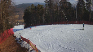 Skiareál Karolinka - Prostřední část sjezdovky a snowpark - 4.3.2026 v 09:45 Skiareál Karolinka - Prostřední část sjezdovky a snowpark - 4.3.2026 v 09:45