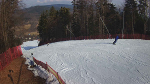 Skiareál Karolinka - Prostřední část sjezdovky a snowpark - 4.3.2026 v 10:25 Skiareál Karolinka - Prostřední část sjezdovky a snowpark - 4.3.2026 v 10:25