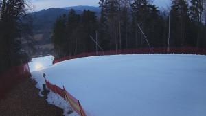 Skiareál Karolinka - Prostřední část sjezdovky a snowpark - 4.3.2026 v 17:50 Skiareál Karolinka - Prostřední část sjezdovky a snowpark - 4.3.2026 v 17:50