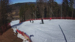 Prostřední část sjezdovky a snowpark