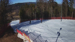 Prostřední část sjezdovky a snowpark