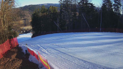 Prostřední část sjezdovky a snowpark