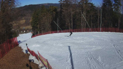 Prostřední část sjezdovky a snowpark