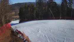 Prostřední část sjezdovky a snowpark