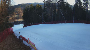 Skiareál Karolinka - Prostřední část sjezdovky a snowpark - 9.3.2026 v 07:10 Skiareál Karolinka - Prostřední část sjezdovky a snowpark - 9.3.2026 v 07:10
