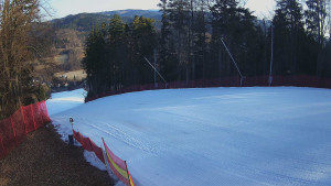 Skiareál Karolinka - Prostřední část sjezdovky a snowpark - 9.3.2026 v 07:32 Skiareál Karolinka - Prostřední část sjezdovky a snowpark - 9.3.2026 v 07:32