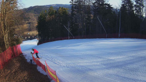 Skiareál Karolinka - Prostřední část sjezdovky a snowpark - 9.3.2026 v 07:50 Skiareál Karolinka - Prostřední část sjezdovky a snowpark - 9.3.2026 v 07:50