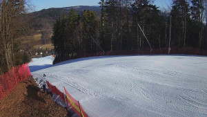 Skiareál Karolinka - Prostřední část sjezdovky a snowpark - 9.3.2026 v 09:02 Skiareál Karolinka - Prostřední část sjezdovky a snowpark - 9.3.2026 v 09:02