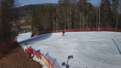 Prostřední část sjezdovky a snowpark
