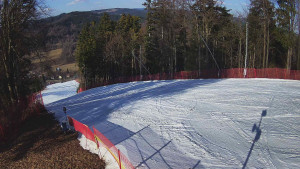 Skiareál Karolinka - Prostřední část sjezdovky a snowpark - 9.3.2026 v 15:05 Skiareál Karolinka - Prostřední část sjezdovky a snowpark - 9.3.2026 v 15:05