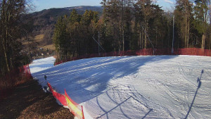 Skiareál Karolinka - Prostřední část sjezdovky a snowpark - 9.3.2026 v 15:40 Skiareál Karolinka - Prostřední část sjezdovky a snowpark - 9.3.2026 v 15:40