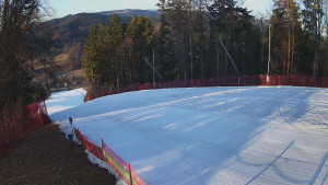 Skiareál Karolinka - Prostřední část sjezdovky a snowpark - 9.3.2026 v 16:40 Skiareál Karolinka - Prostřední část sjezdovky a snowpark - 9.3.2026 v 16:40