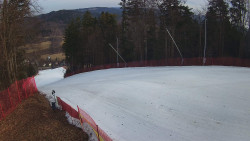 Prostřední část sjezdovky a snowpark