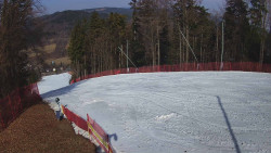 Prostřední část sjezdovky a snowpark