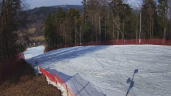 Prostřední část sjezdovky a snowpark