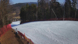 Prostřední část sjezdovky a snowpark