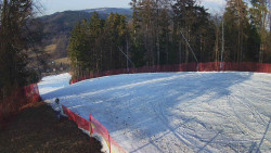 Prostřední část sjezdovky a snowpark