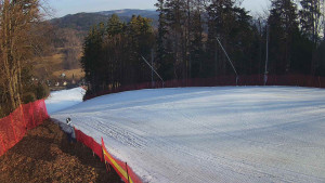 Skiareál Karolinka - Prostřední část sjezdovky a snowpark - 12.3.2026 v 08:02 Skiareál Karolinka - Prostřední část sjezdovky a snowpark - 12.3.2026 v 08:02