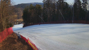 Skiareál Karolinka - Prostřední část sjezdovky a snowpark - 12.3.2026 v 08:10 Skiareál Karolinka - Prostřední část sjezdovky a snowpark - 12.3.2026 v 08:10