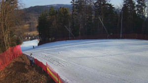 Skiareál Karolinka - Prostřední část sjezdovky a snowpark - 12.3.2026 v 08:15 Skiareál Karolinka - Prostřední část sjezdovky a snowpark - 12.3.2026 v 08:15