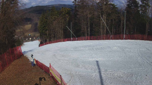 Skiareál Karolinka - Prostřední část sjezdovky a snowpark - 12.3.2026 v 11:40 Skiareál Karolinka - Prostřední část sjezdovky a snowpark - 12.3.2026 v 11:40
