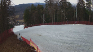 Skiareál Karolinka - Prostřední část sjezdovky a snowpark - 12.3.2026 v 14:25 Skiareál Karolinka - Prostřední část sjezdovky a snowpark - 12.3.2026 v 14:25