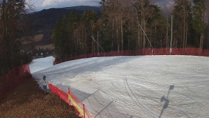Skiareál Karolinka - Prostřední část sjezdovky a snowpark - 12.3.2026 v 14:40 Skiareál Karolinka - Prostřední část sjezdovky a snowpark - 12.3.2026 v 14:40