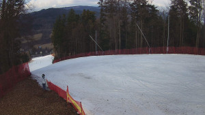 Skiareál Karolinka - Prostřední část sjezdovky a snowpark - 12.3.2026 v 15:35 Skiareál Karolinka - Prostřední část sjezdovky a snowpark - 12.3.2026 v 15:35