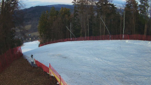 Skiareál Karolinka - Prostřední část sjezdovky a snowpark - 12.3.2026 v 16:45 Skiareál Karolinka - Prostřední část sjezdovky a snowpark - 12.3.2026 v 16:45