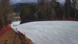 Prostřední část sjezdovky a snowpark