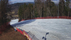 Prostřední část sjezdovky a snowpark