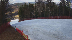 Prostřední část sjezdovky a snowpark